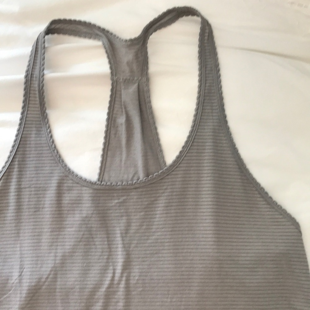 Lululemon 105 singlet